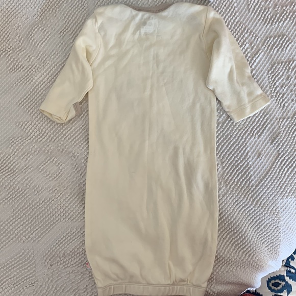 Babysoy NWOT Sleeper Gown. 3-6 months - Picture 4 of 6